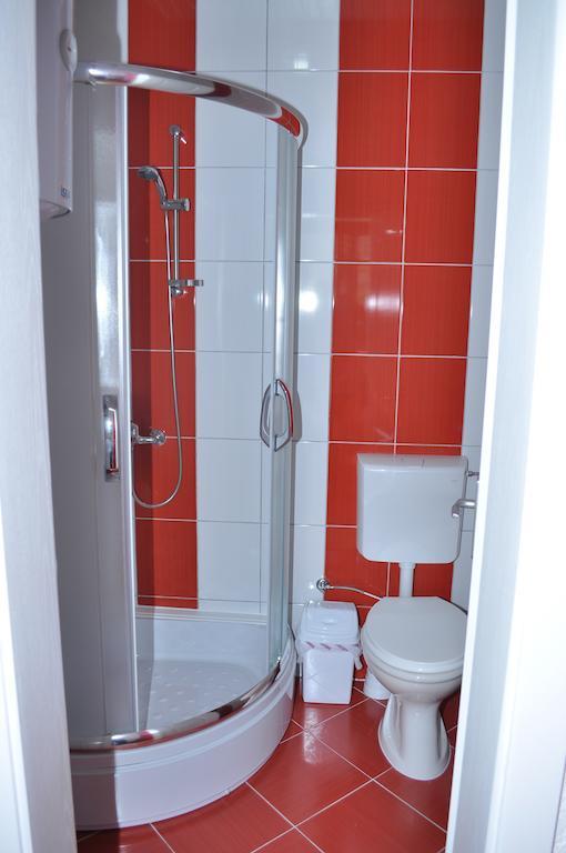 Sadi Apartments Ohri Oda fotoğraf