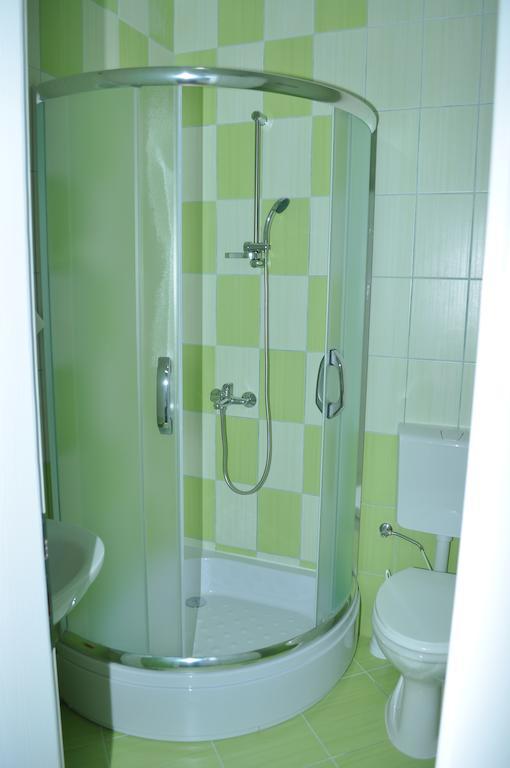 Sadi Apartments Ohri Oda fotoğraf